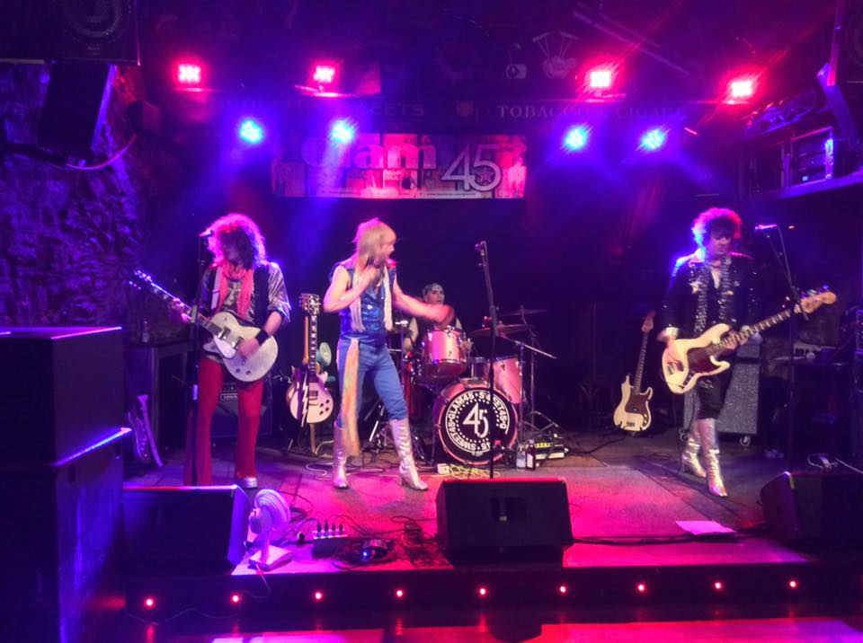 Rockin' Out Live 65