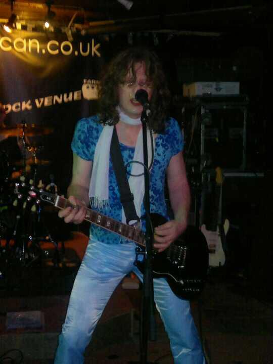 Rockin' Out Live 72
