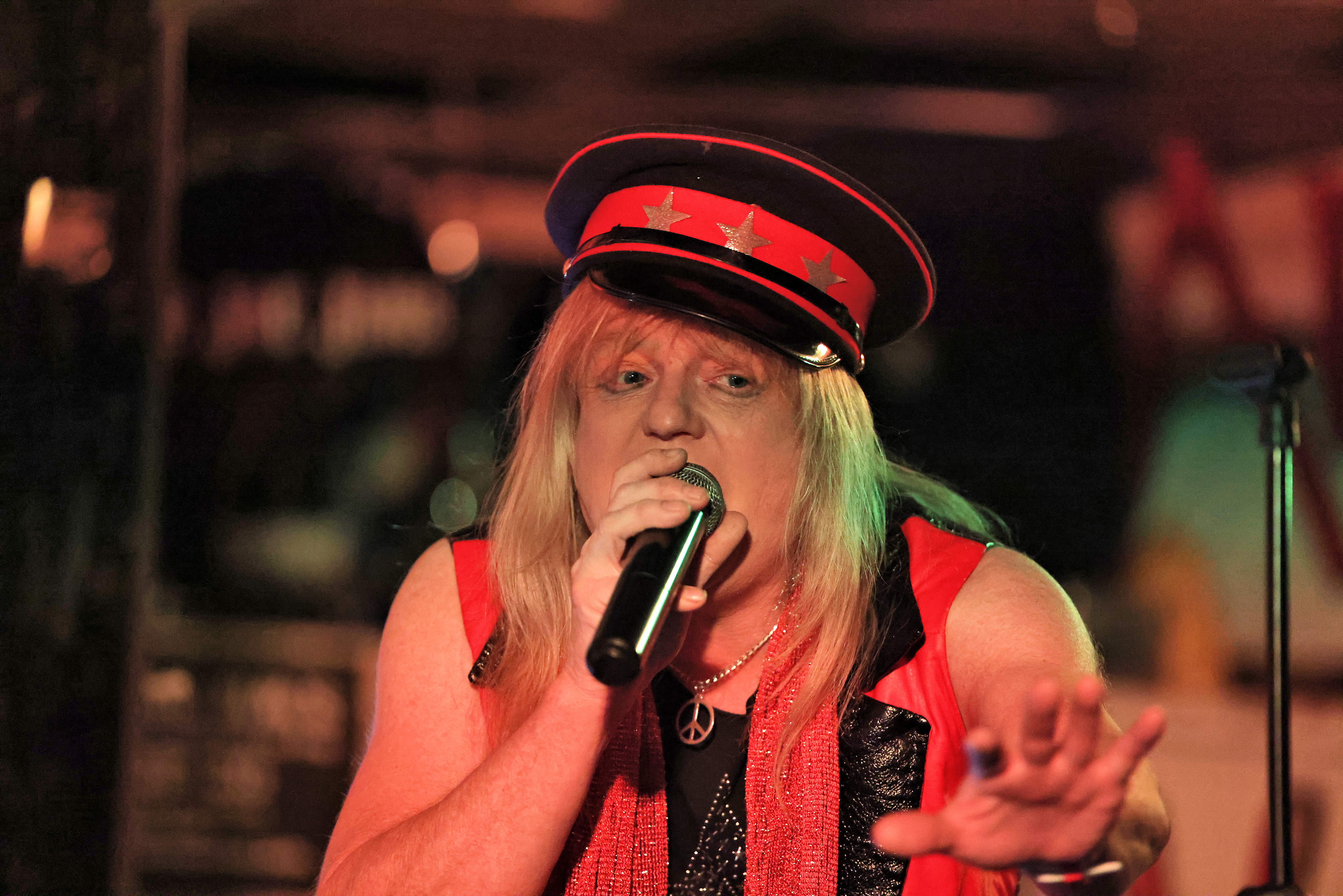 Rockin' Out Live 39