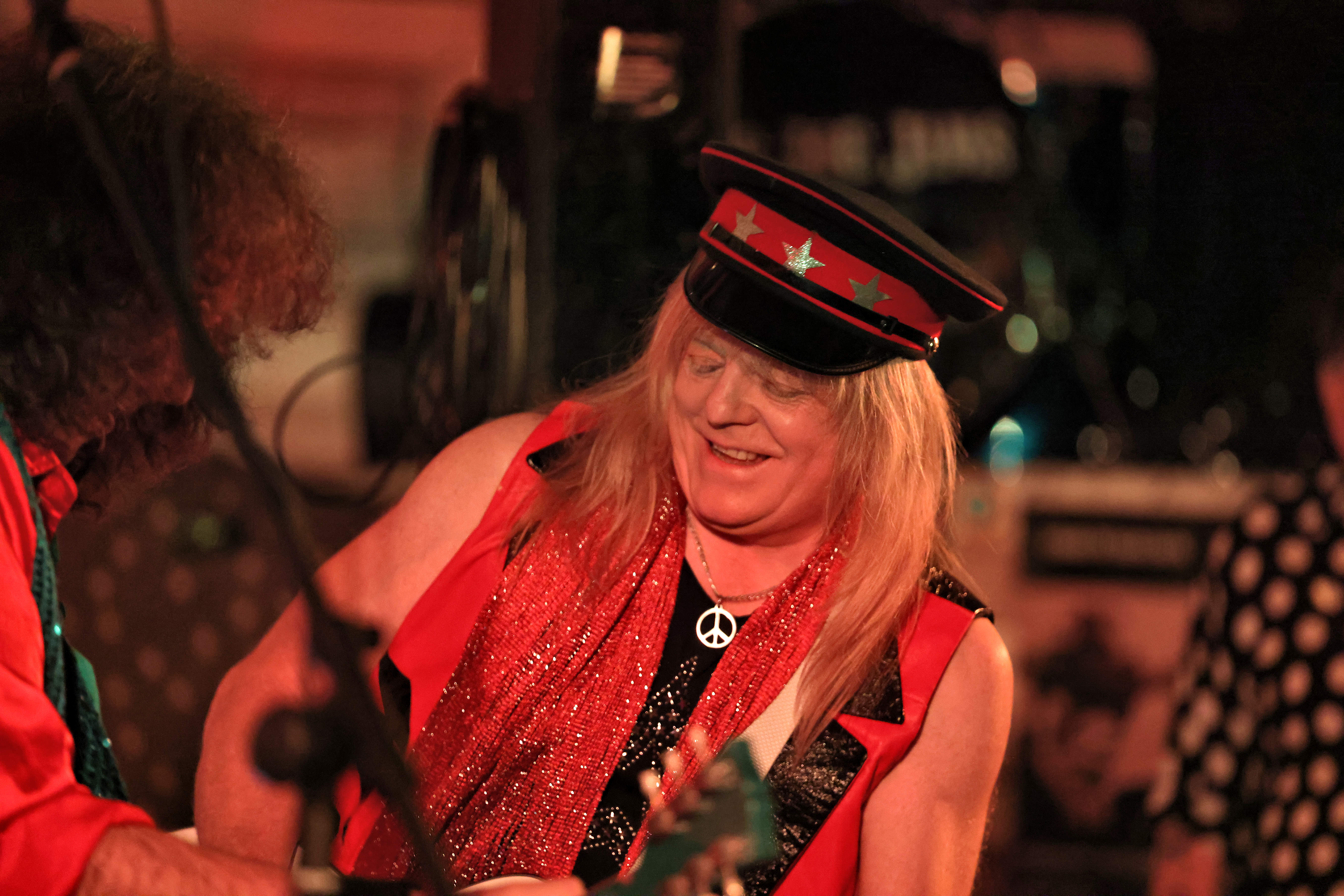 Rockin' Out Live 44