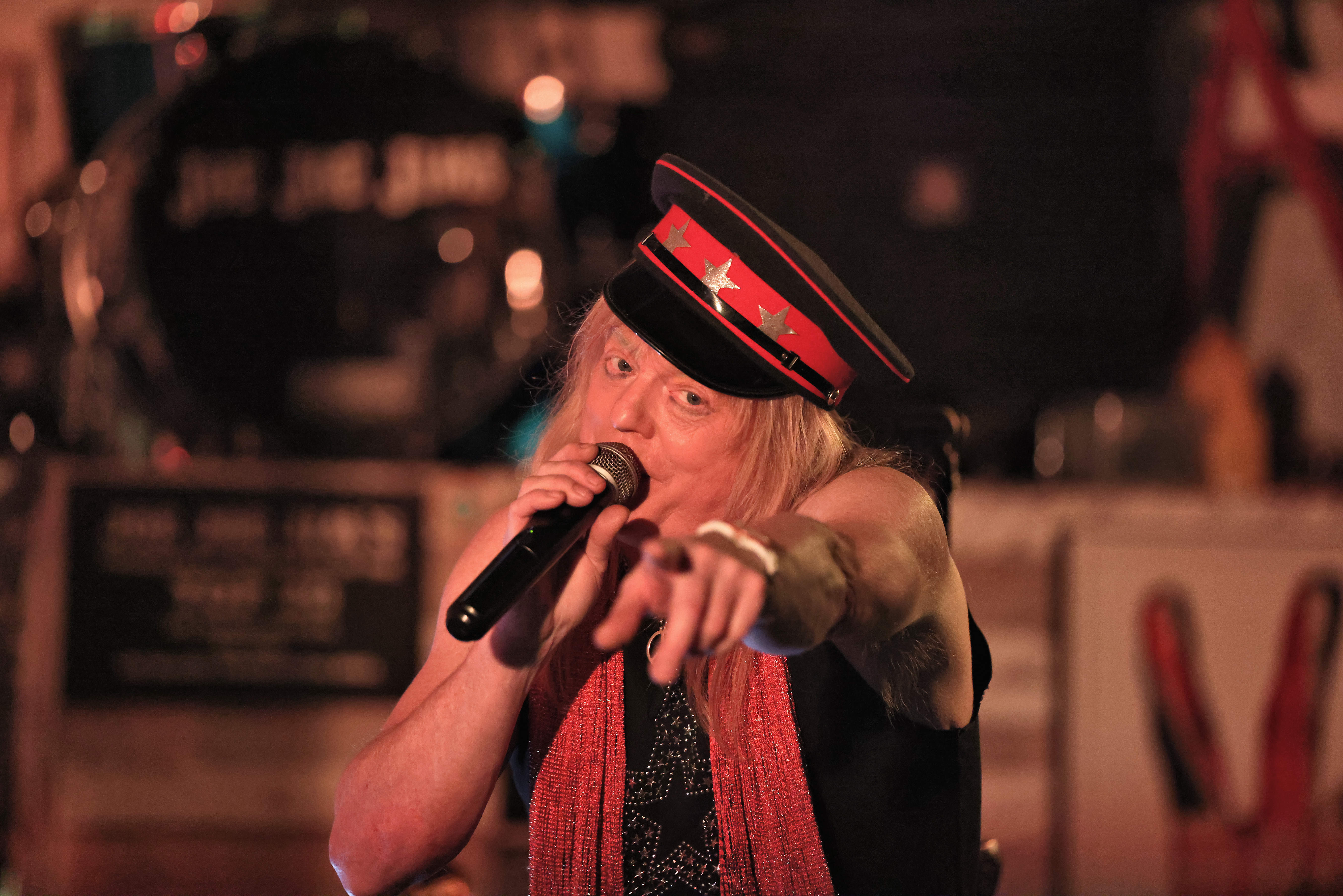 Rockin' Out Live 27
