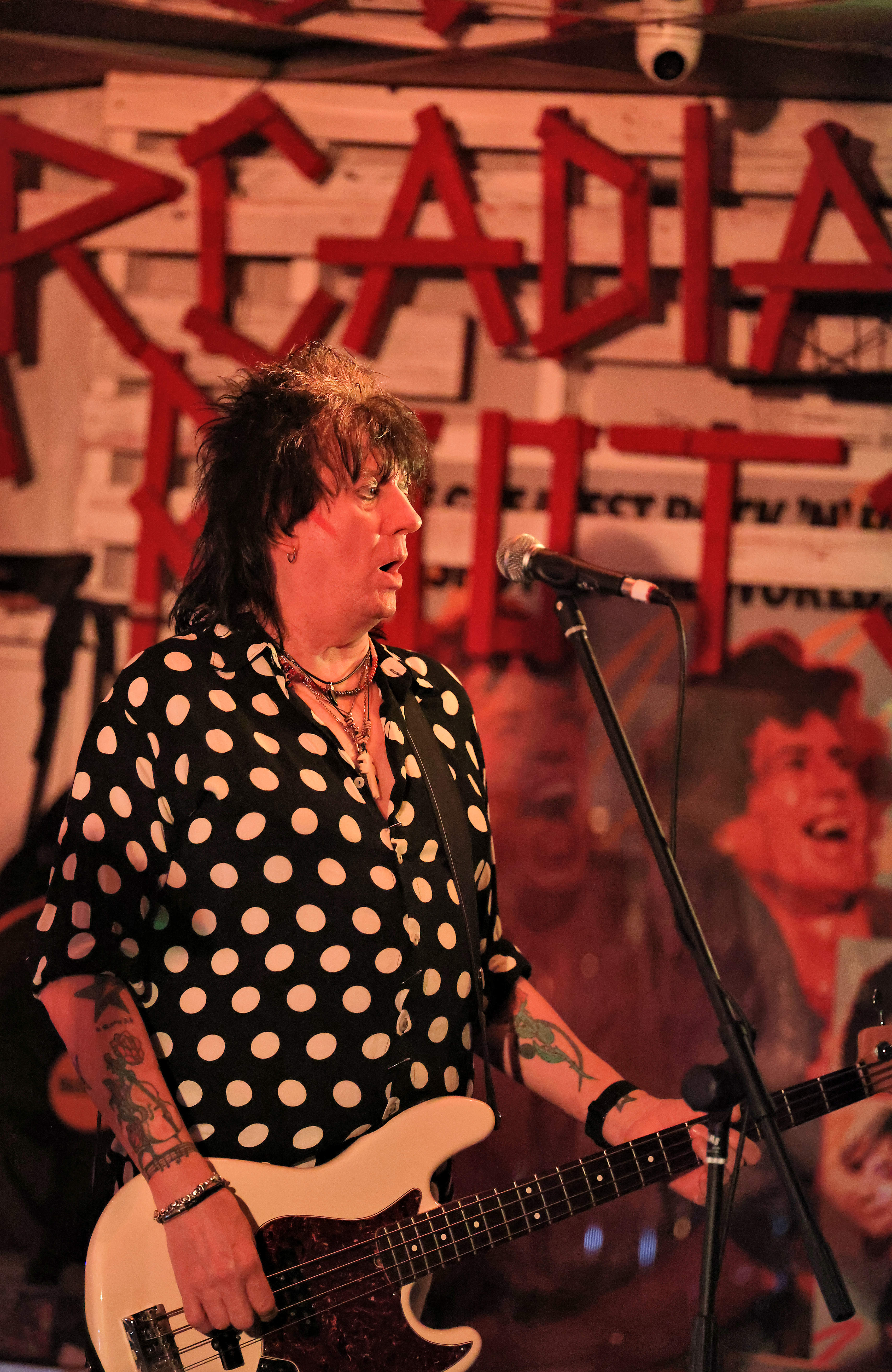 Rockin' Out Live 26