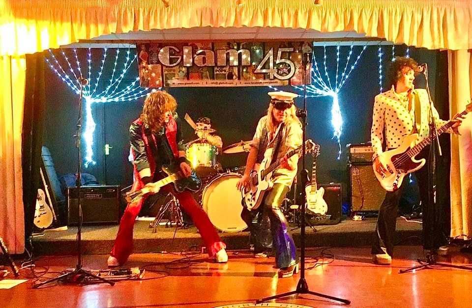 Rockin' Out Live 59